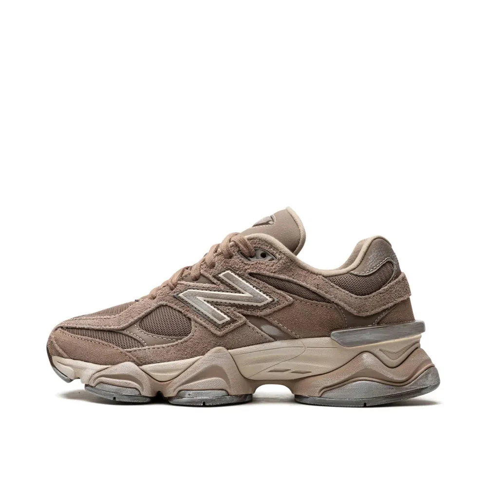 NEW BALANCE 9060 MARRON / CAFÉ
