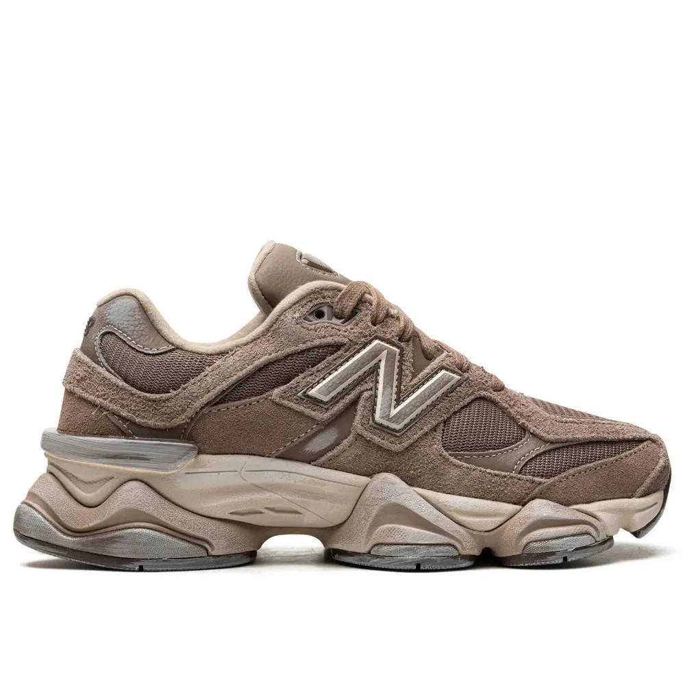NEW BALANCE 9060 MARRON / CAFÉ