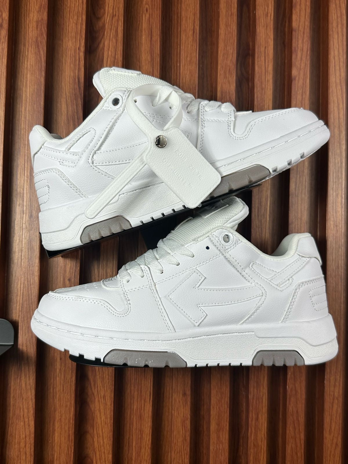 OFF WHITE BLANCO