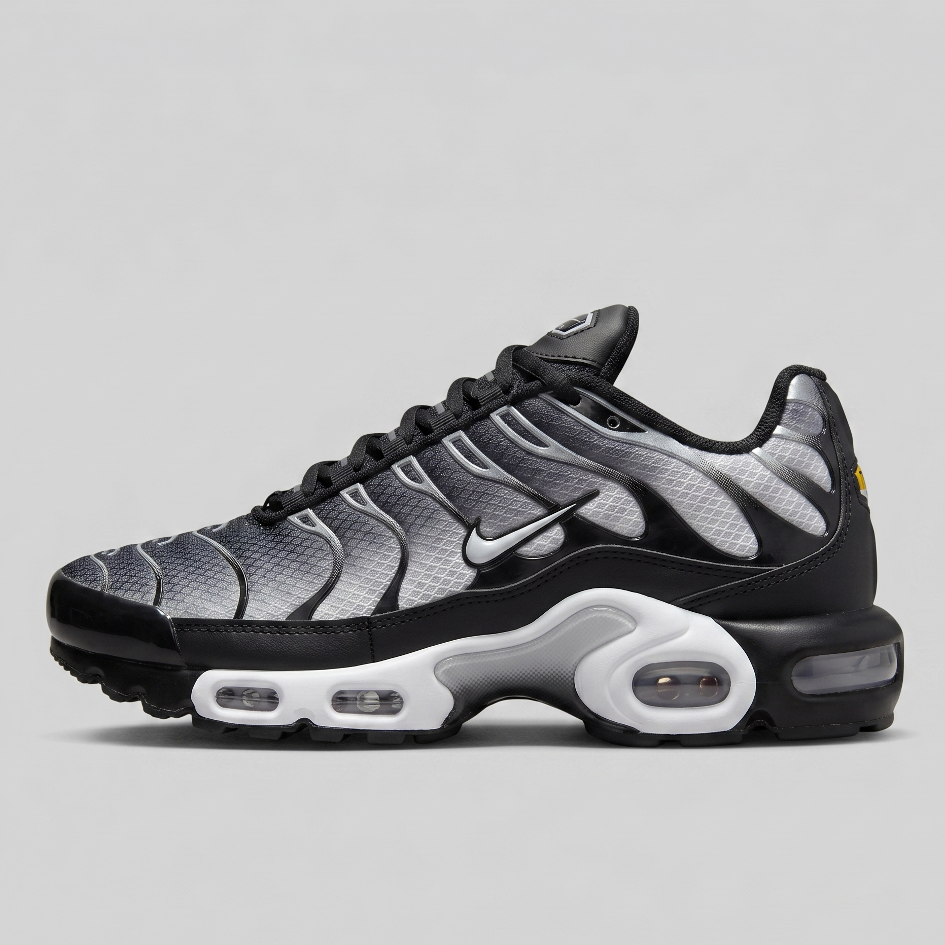 NIKE TN NEGRO - BLANCO